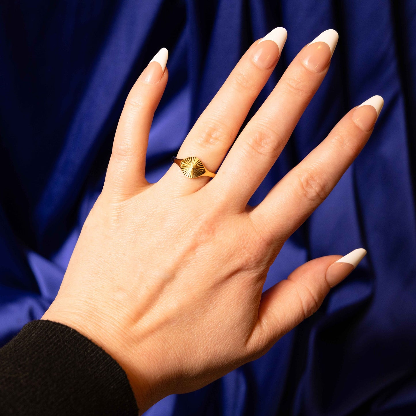 Étoile Dorée - Star Burst Ring Gold Plated